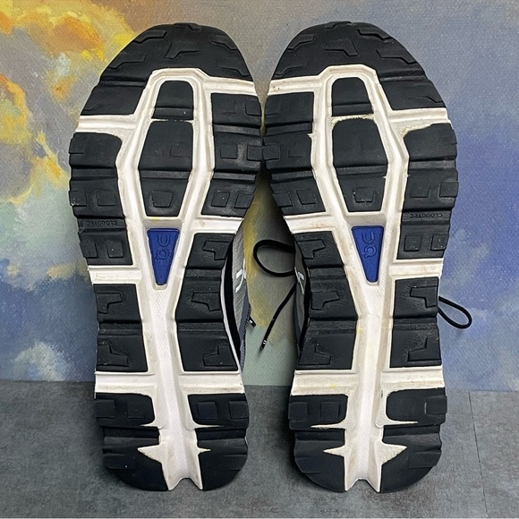 On Cloudvista Women's Black & White Trail Running Shoes Size 7 - Picture 16 of 16